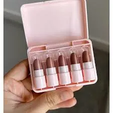 Mini Matte Lipstick Set with 5 Velvet Nude Shades